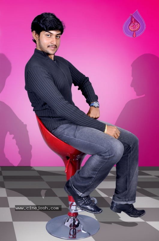 Actor Kaushik Babu Stills - 8 / 43 photos