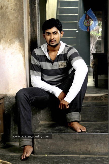 Actor Kaushik Babu Stills - 22 / 43 photos