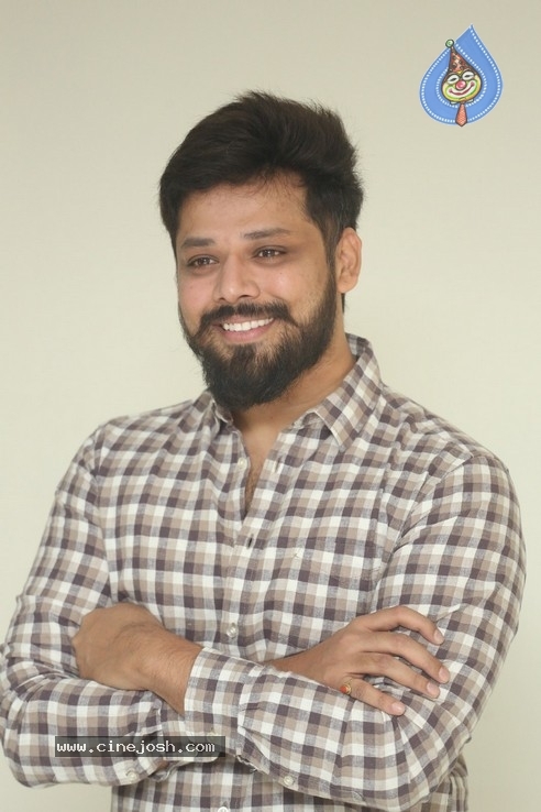 Actor Nandu Interview Pics - 5 / 21 photos