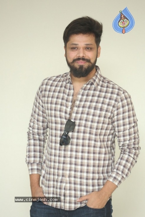 Actor Nandu Interview Pics - 9 / 21 photos