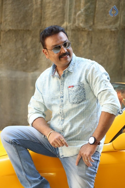 Actor Naresh Latest Photos - 9 / 30 photos