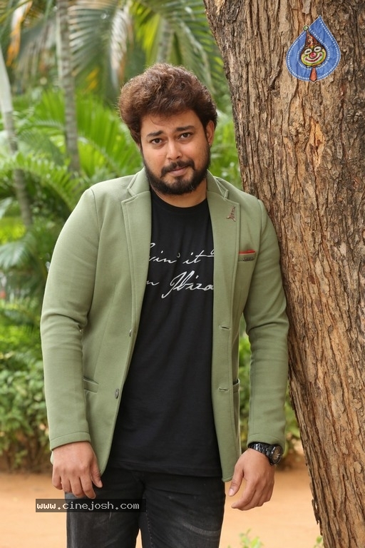 Actor Tanish Photos - 6 / 14 photos