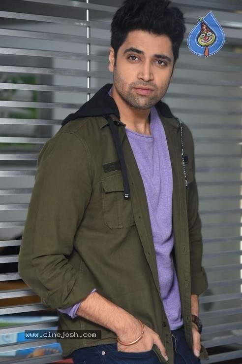 Adivi Sesh Interview Photos - 10 / 21 photos