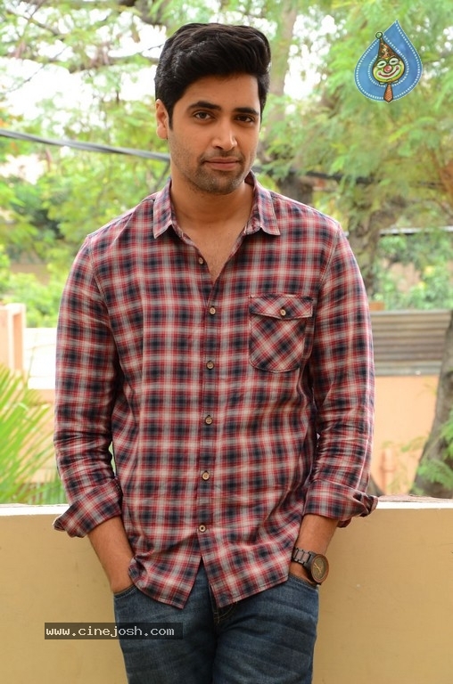 Adivi Sesh Interview Stills - 5 / 30 photos