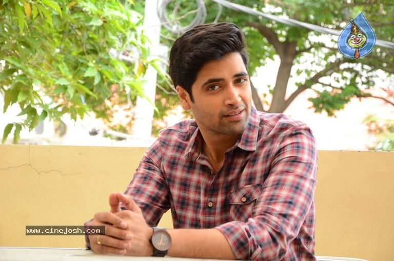 Adivi Sesh Interview Stills - 17 / 30 photos