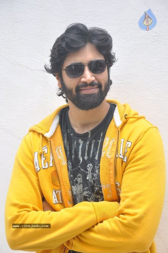 Adivi Sesh New Stills - 21 / 64 photos