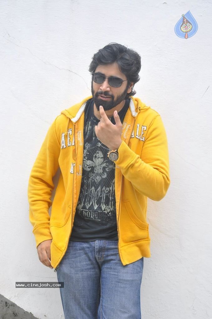 Adivi Sesh New Stills - 23 / 64 photos