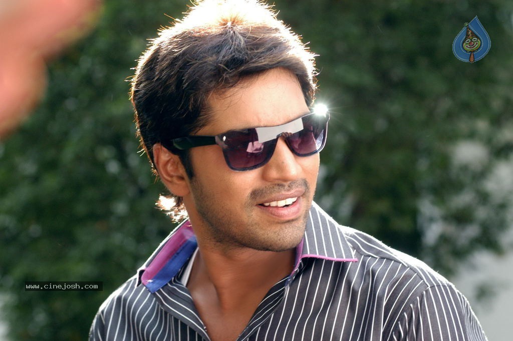 Allari Naresh New Movie Stills - 5 / 11 photos