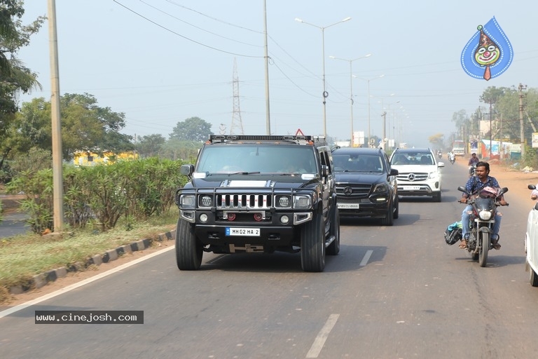 Allu Arjun At Palakollu - 5 / 14 photos