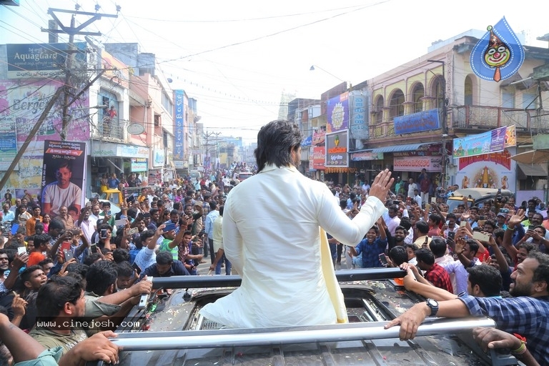 Allu Arjun Family Celebrates Sankranthi in Palakollu - 12 / 15 photos