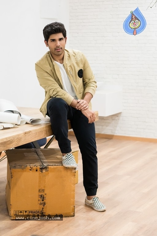 Allu Sirish Latest Photos Photo 9 Of 16 Nayti vse fotografii iz instagram i drugie tipy media allusirish u allu sirish instagram stranice. allu sirish latest photos photo 9 of 16