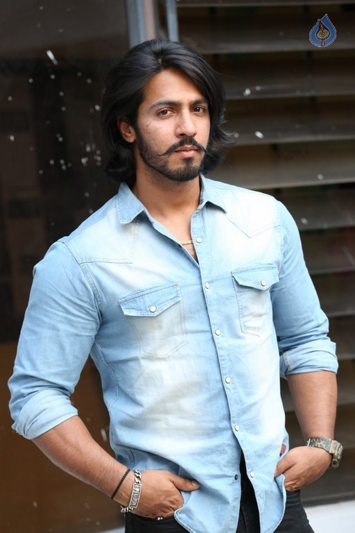 Anoop Singh Thakur Photos - 11 / 13 photos