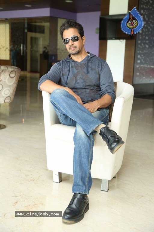 Arjun Sarja Interview Photos - 2 / 21 photos