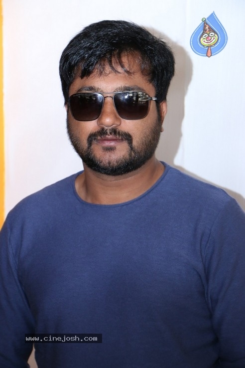 Bobby Simha Interview Pics - 11 / 15 photos