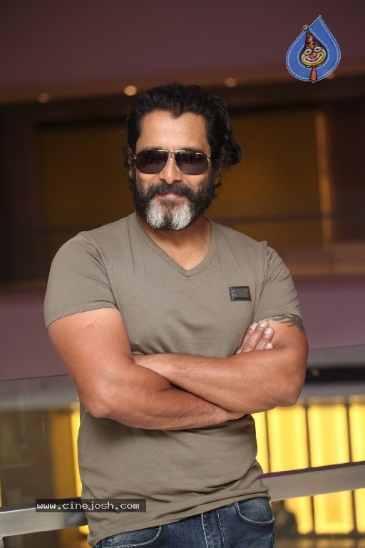 Chiyaan Vikram Interview - 4 / 33 photos