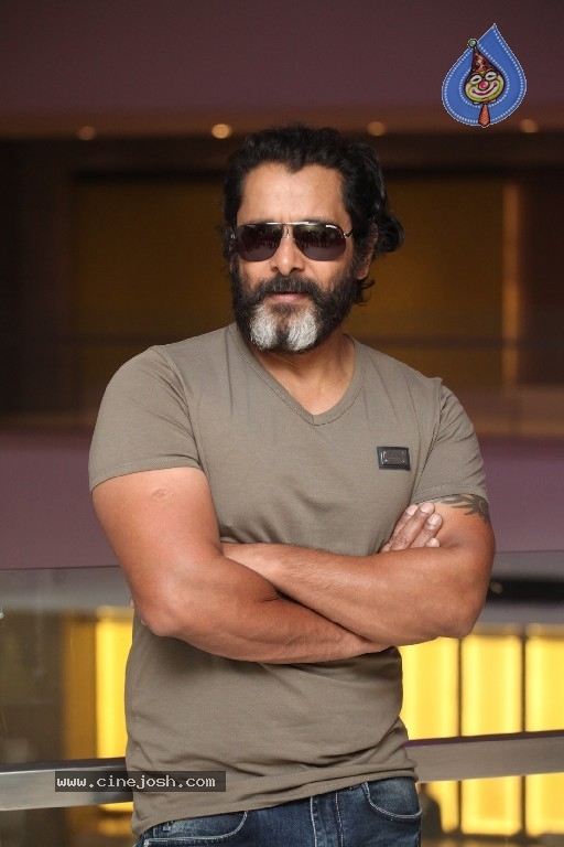 Chiyaan Vikram Interview - 8 / 33 photos