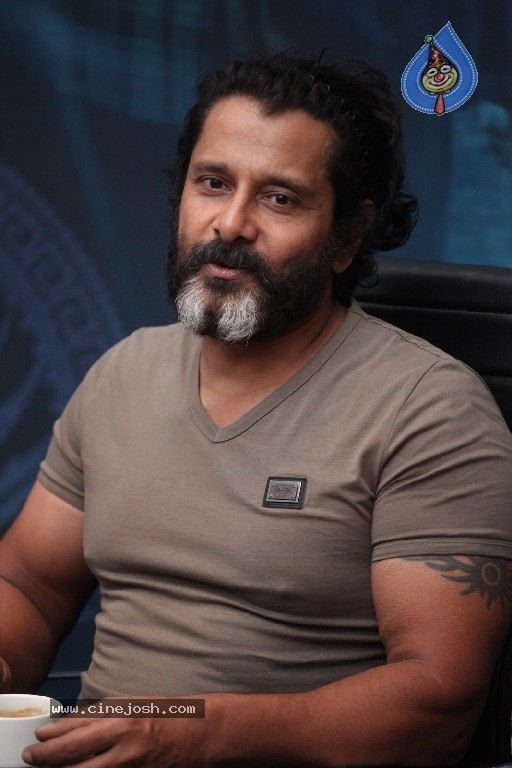 Chiyaan Vikram Interview - 21 / 33 photos