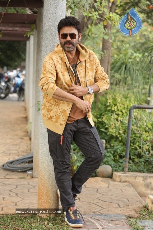 Daggubati Venkatesh Stills - 16 / 21 photos