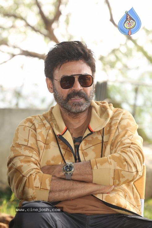 Daggubati Venkatesh Stills - 20 / 21 photos