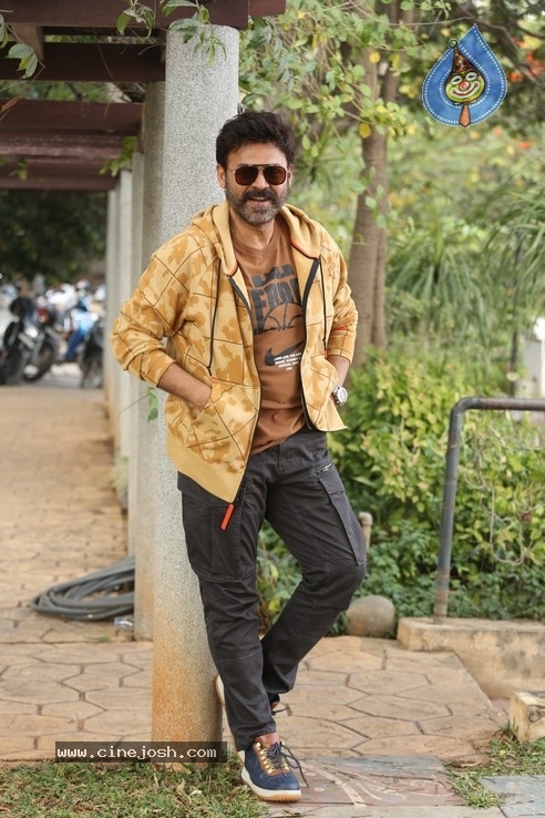 Daggubati Venkatesh Stills - 21 / 21 photos