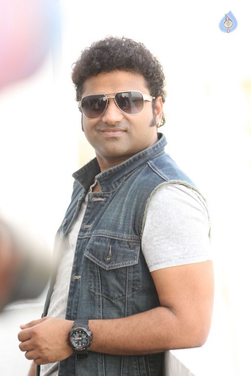 Devi Sri Prasad Interview Photos - 19 / 21 photos