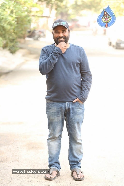 Director Gopi Ganesh Interview Photos - 3 / 10 photos