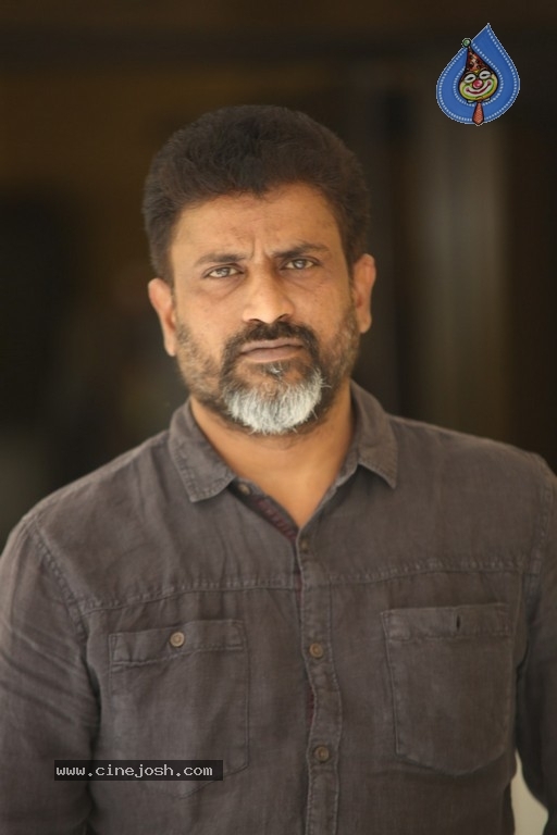Director Paruchuri Murali Photos - 9 / 17 photos