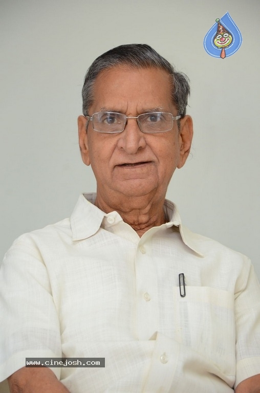 Gollapudi Maruti Rao Interview Photos - 3 / 15 photos