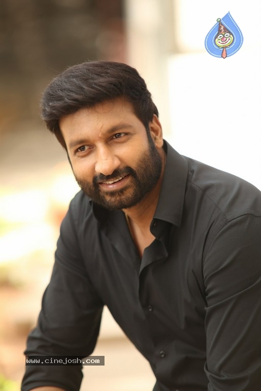 Gopichand New Stills - 20 / 20 photos
