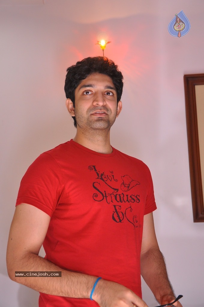 Havish New Photos - 26 / 31 photos