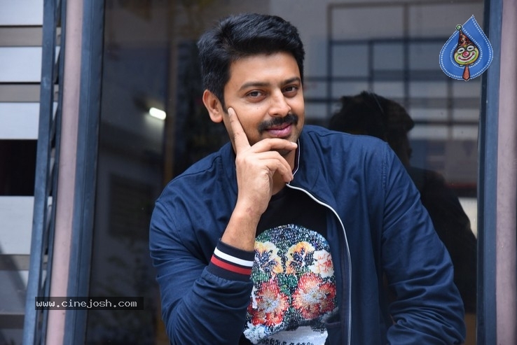 Hero Sriram Photos - 2 / 17 photos