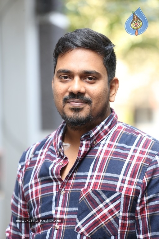 Husharu Director Sri Harsha Konijeti Interview Photos - 8 / 8 photos