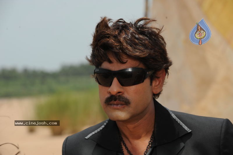 Jagapathi Babu in Pravarakhyudu Movie Stills - 12 / 30 photos