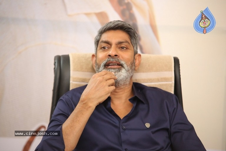 Jagapathi Babu Interview Photos - 10 / 34 photos