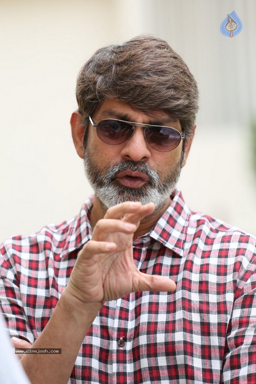 Jagapathi Babu New Photos - 1 / 32 photos