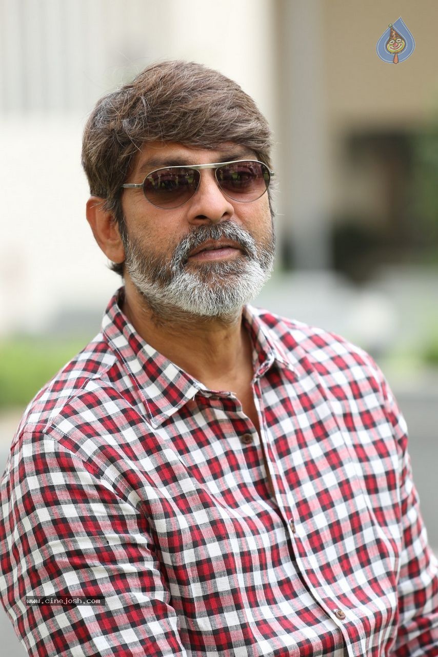 Jagapathi Babu New Photos - 32 / 32 photos