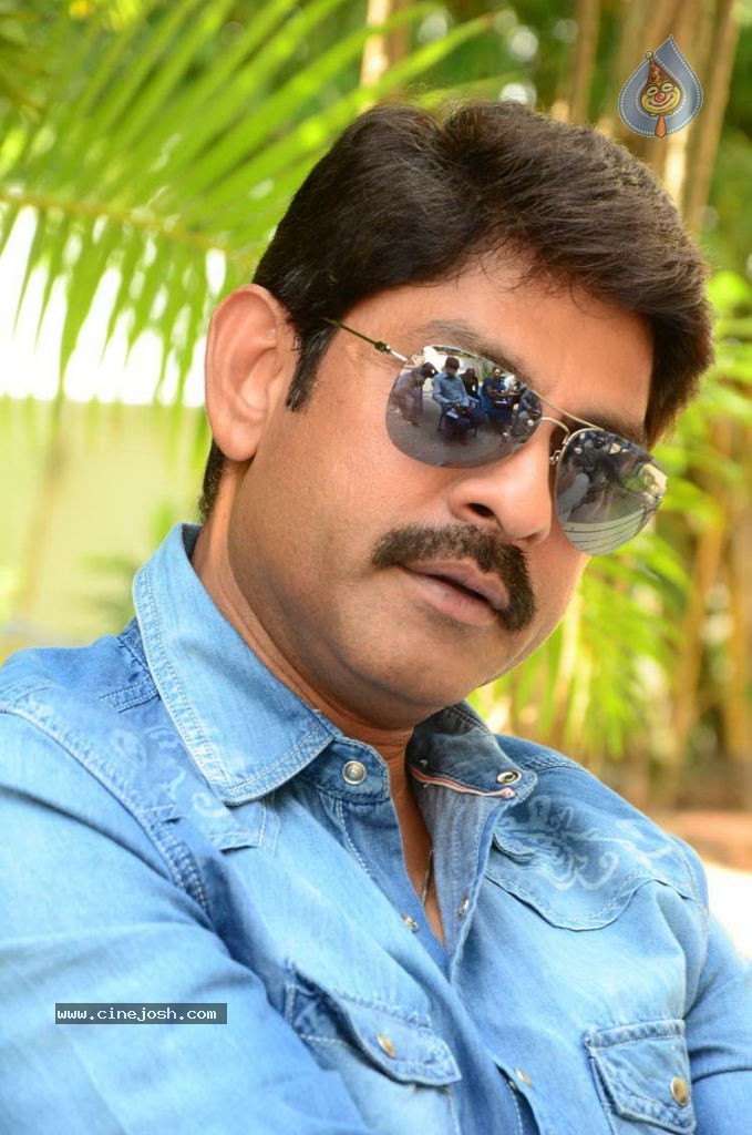 Jagapathi Babu New Stills - 8 / 59 photos