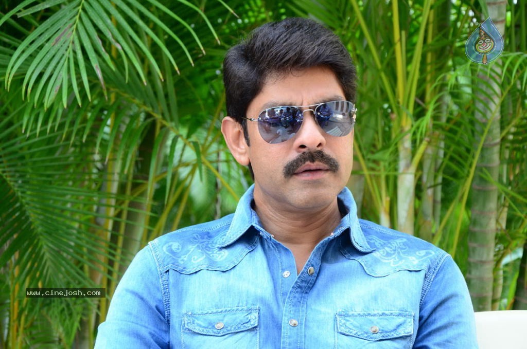 Jagapathi Babu New Stills - 21 / 59 photos