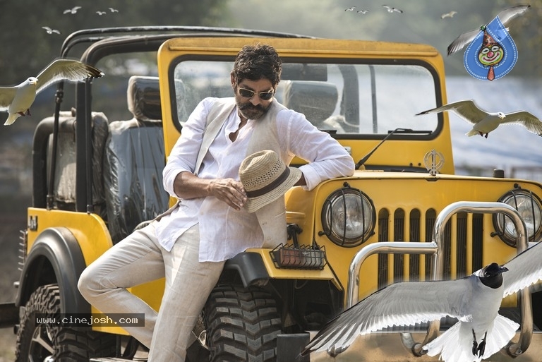 Jagapathi Babu New Stills - 20 / 25 photos