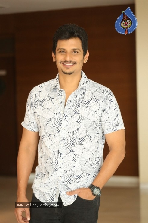 Jiiva Interview Photos - 17 / 21 photos