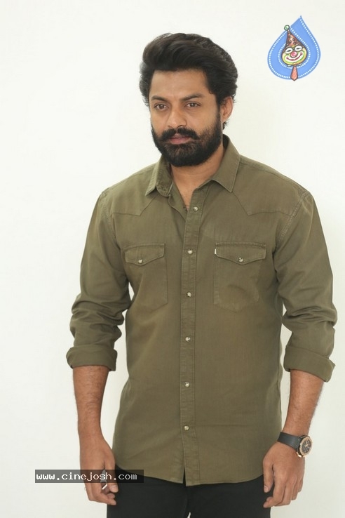 Kalyan Ram Interview Pics - 7 / 33 photos