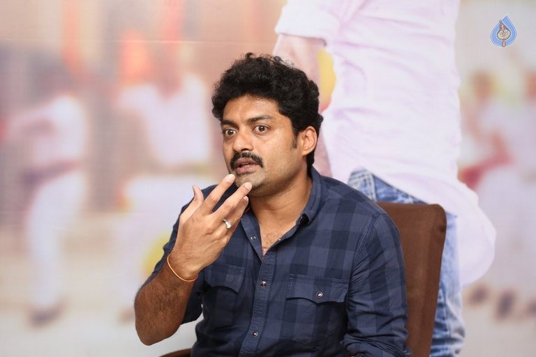 Kalyan Ram New Photos - 4 / 21 photos