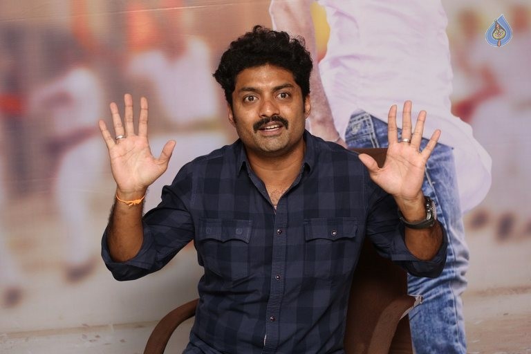 Kalyan Ram New Photos - 16 / 21 photos