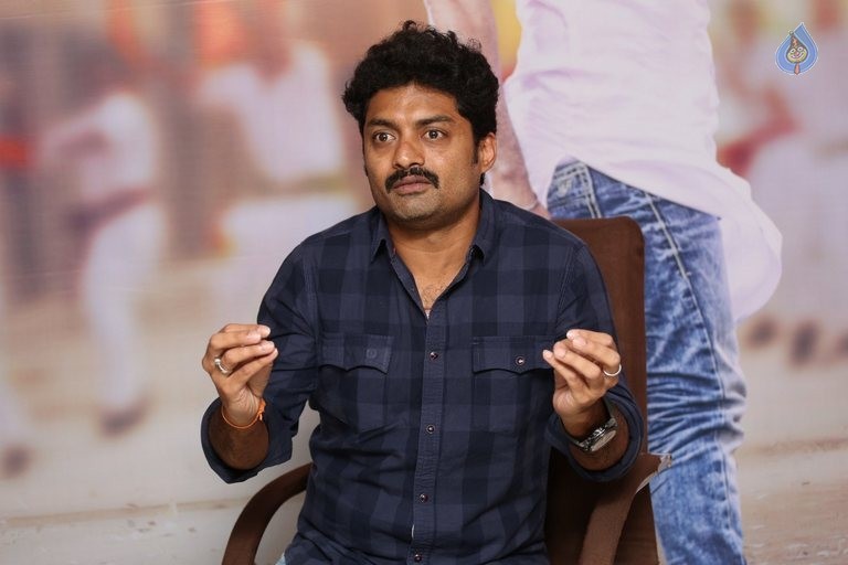 Kalyan Ram New Photos - 18 / 21 photos