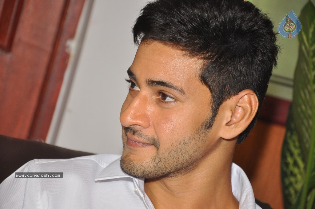 Mahesh Babus New Hairstyle Brings Hope