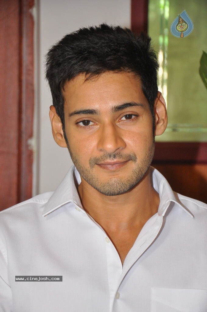 Mahesh Babu Latest Stills - 17 / 72 photos