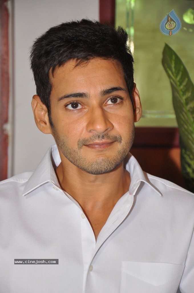 Mahesh Babu Latest Stills - 37 / 72 photos