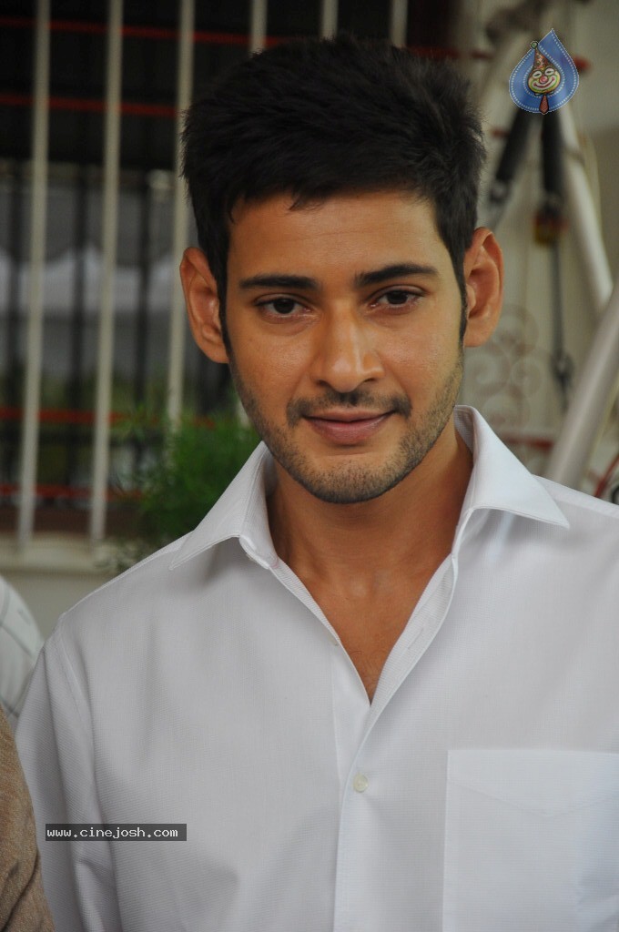 Mahesh Babu Latest Stills - 49 / 72 photos