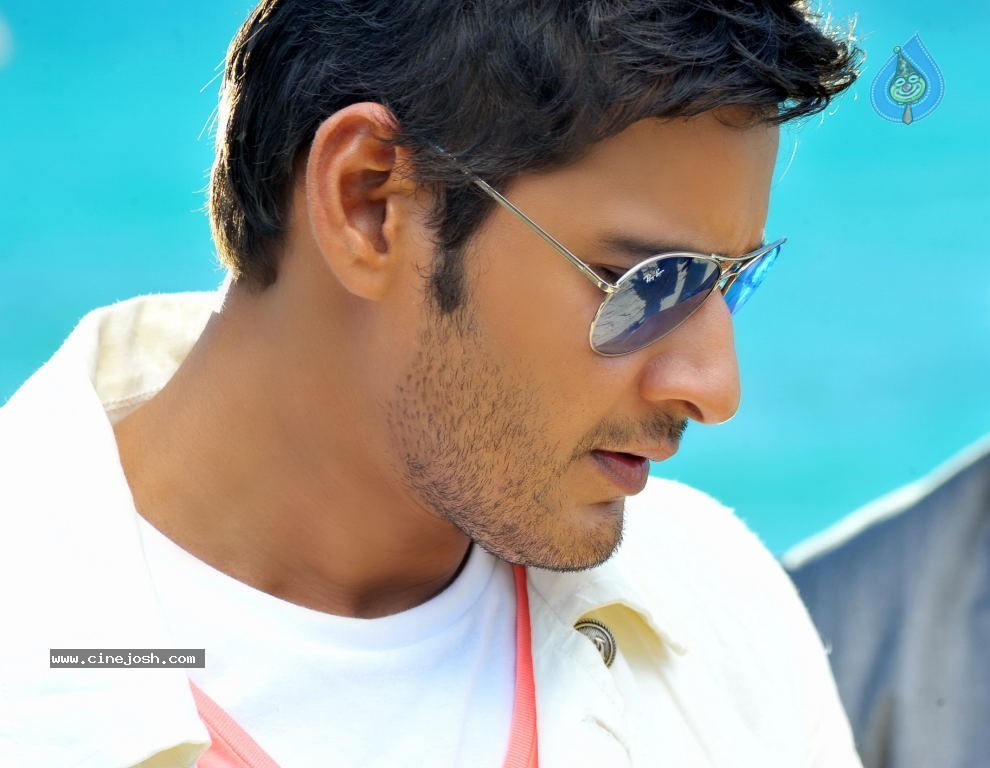 Mahesh Babu New Stills - 12 / 31 photos