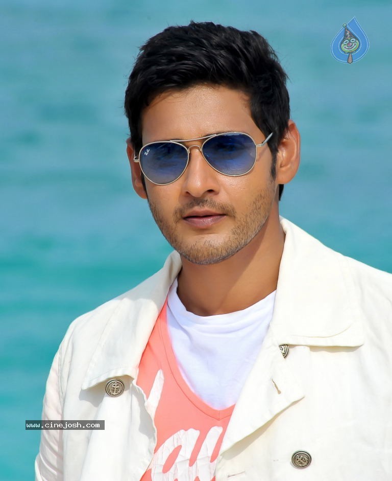 Mahesh Babu New Stills - 16 / 31 photos